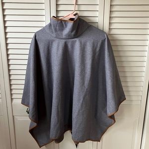 Tuckernuck one size blue flannel turtleneck cape